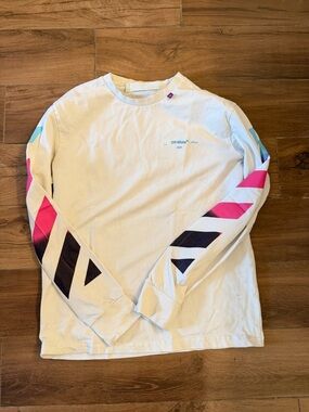 Off-White White Long Sleeve Tee with Pink & Blue Diagonal Stripes size Small